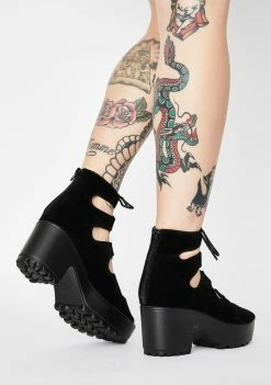 Koi Footwear Delo Lace Up Sandals