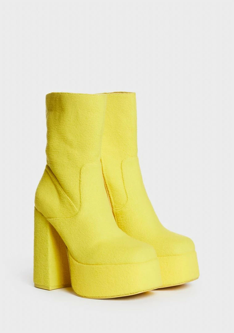 Deals 👍 Koi Footwear X Teletubbies Yellow Platform 🥾 Boots 🥰 5 Koi Footwear X Teletubbies Yellow Platform Boots