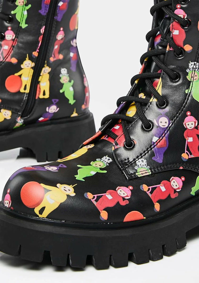 Best Pirce ๐ Koi Footwear X Teletubbies Multi Print Combat ๐ฅพ Boots โ๏ธ 4 Koi Footwear X Teletubbies Multi Print Combat Boots