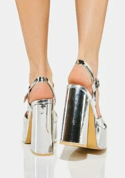 Koi Footwear Chidori Metallic Platform Heels
