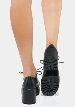 Koi Footwear Tennin Heart Oxfords Flats